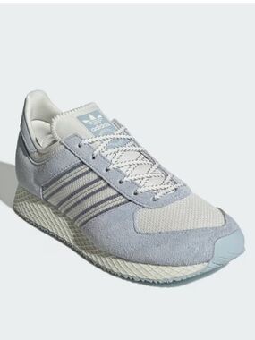 adidas Atlanta Off White / Wonder Blue / Silver Violet